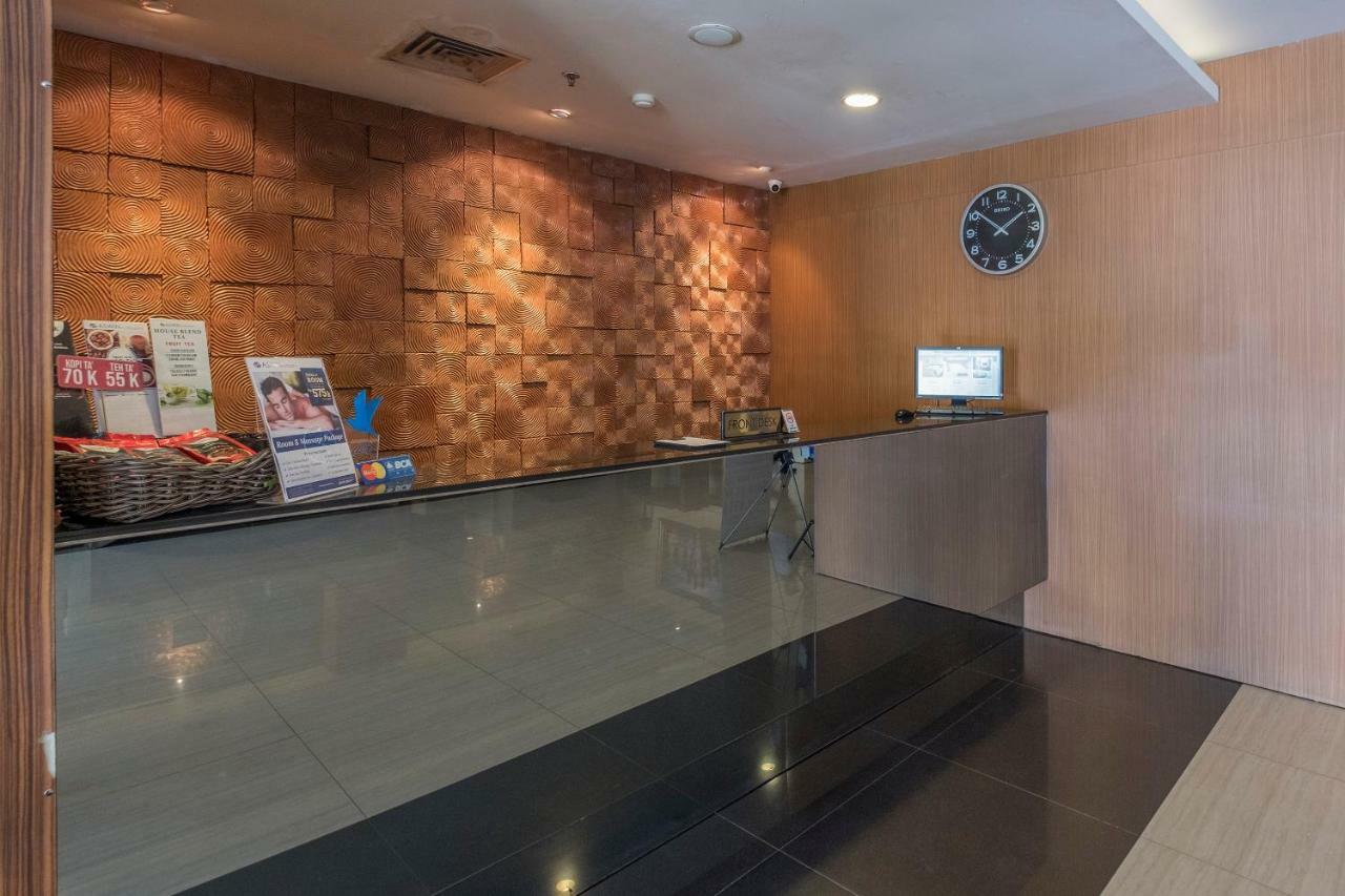 Aswin Hotel And Spa Макасар Экстерьер фото